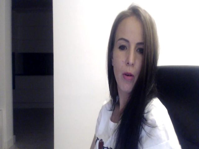 Live sex webcam photo for Alexys23 #257253802