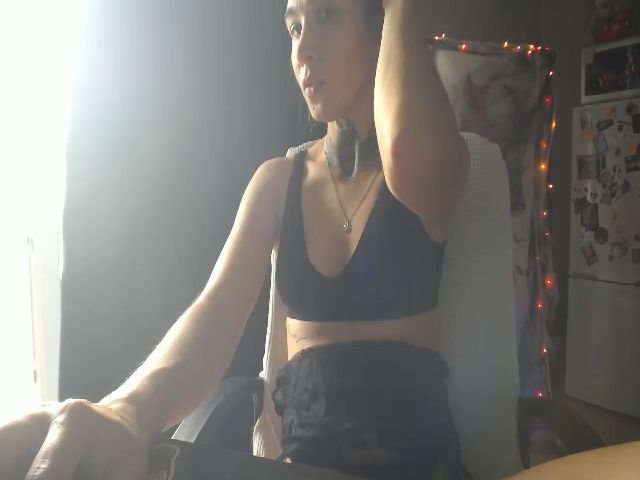 Live sex webcam photo for Angie_Wild #256298044