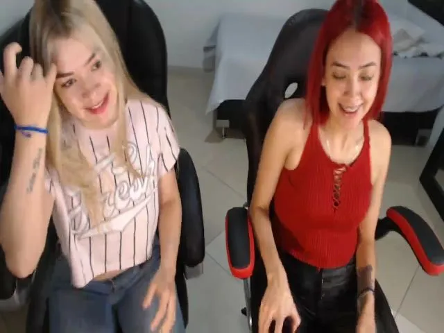 Live sex webcam photo for Thaunhty #261075914