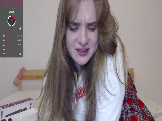 Live sex webcam photo for AliceSins1 #260209141