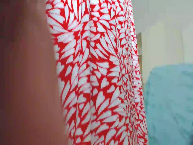 Live sex webcam photo for MollyDiamond1 #256338981