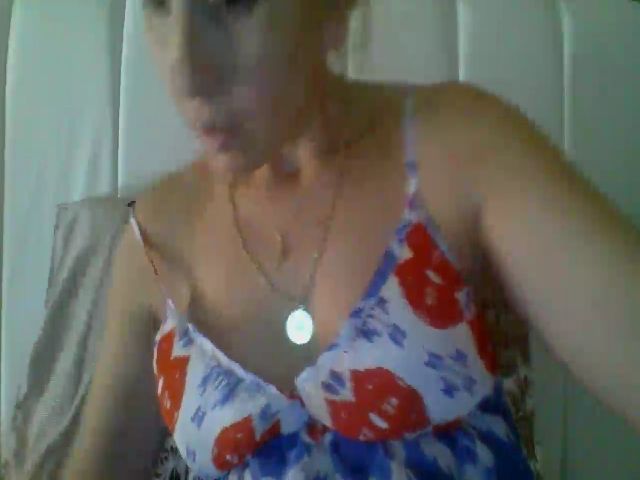 Live sex webcam photo for madamm #253410396