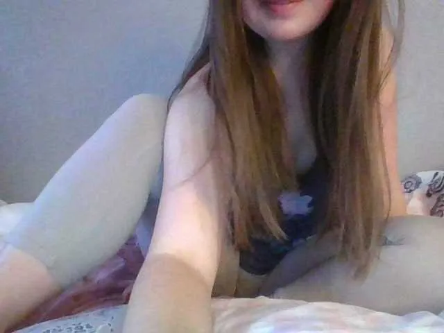 Live sex webcam photo for sweetlizzy #241044849