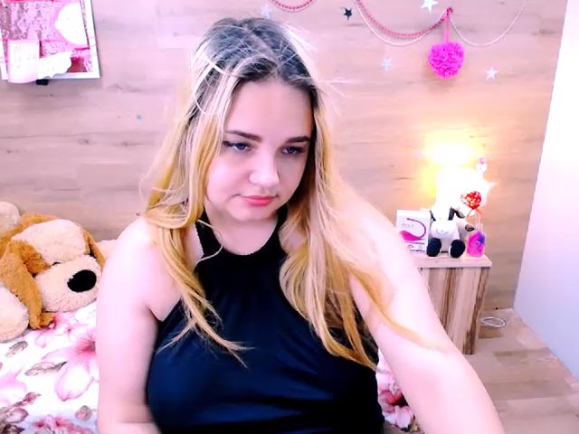 Live sex webcam photo for Cheryl_Sky #252788206