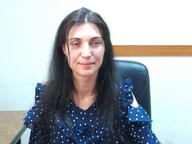 Live sex webcam photo for Miss_Vivian #257221894