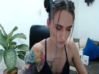 Live sex webcam photo for Avaa22_ #252102827