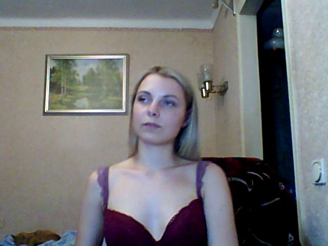 Live sex webcam photo for BreeAngel #252675258