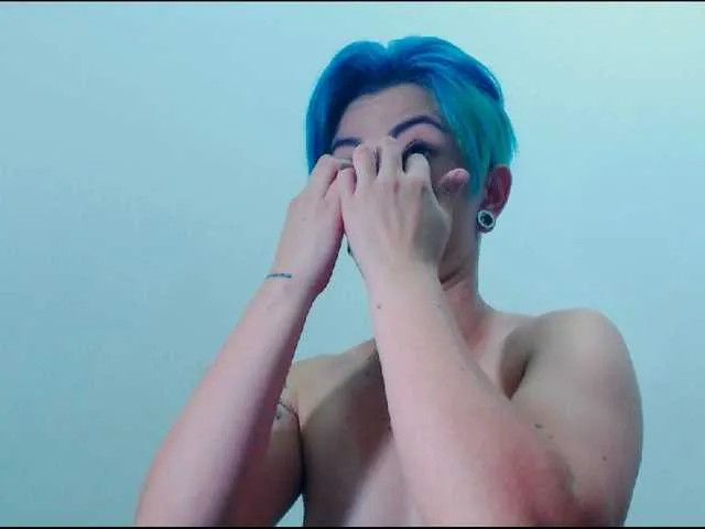 Live sex webcam photo for RedFury1 #241398311