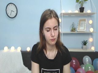 Live sex webcam photo for MollyTravis #252257746