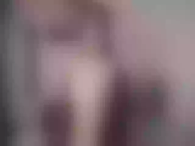 Live sex webcam photo for Noonalatin #260878732