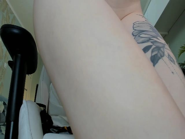 Live sex webcam photo for AllieStark #256733606