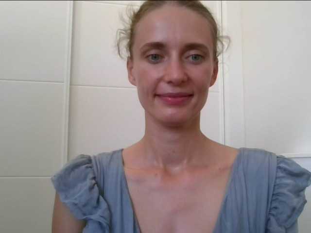 Live sex webcam photo for CelesteKissab #251406446