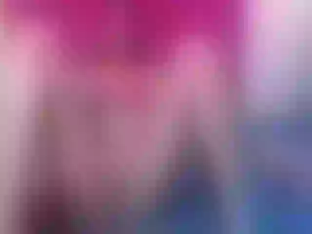 Live sex webcam photo for Redmilf_69 #260870916