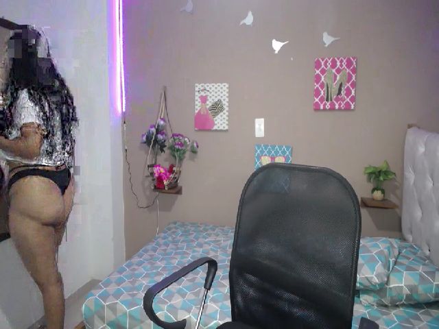 Live sex webcam photo for Mia_palmira #260647444