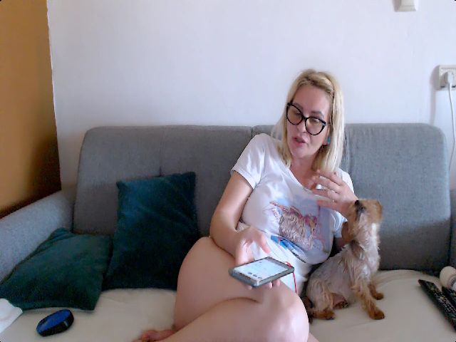 Live sex webcam photo for Stephycute #257625112