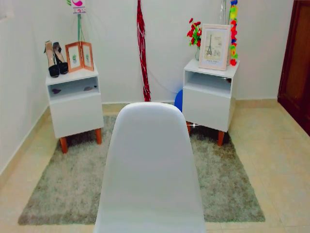 Live sex webcam photo for AmyxLee #254293246