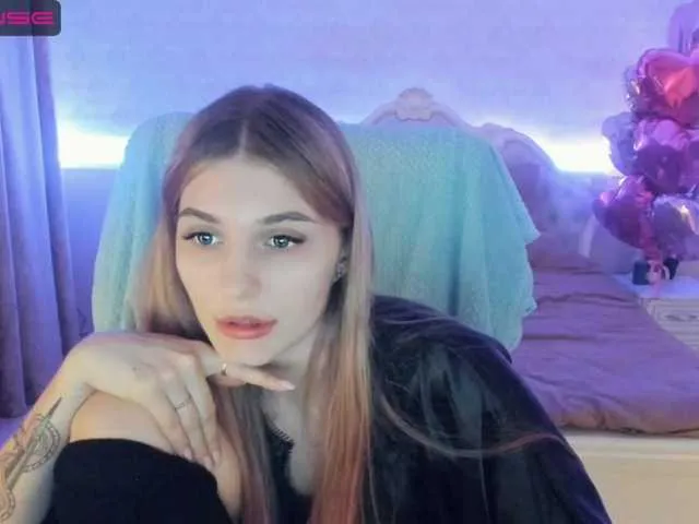 Live sex webcam photo for RapunzelME #241227361