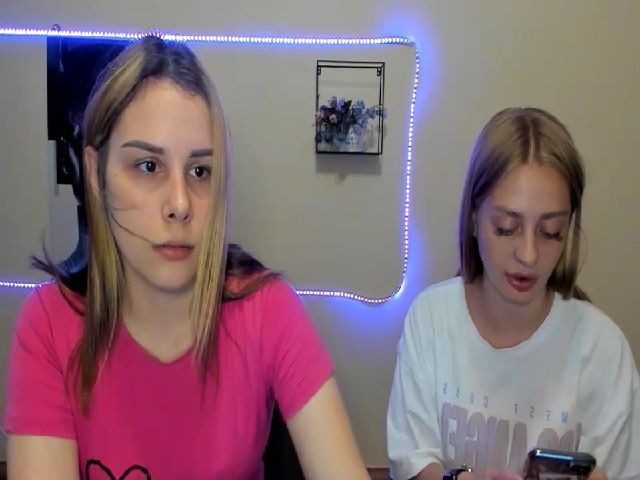 Live sex webcam photo for PolliMilk #255247104