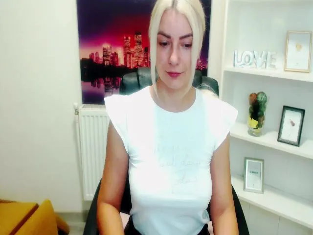 Live sex webcam photo for SoftPleasurex #264133790