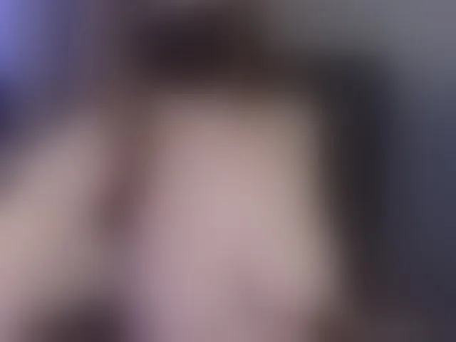 Live sex webcam photo for -EliSwan- #241157741