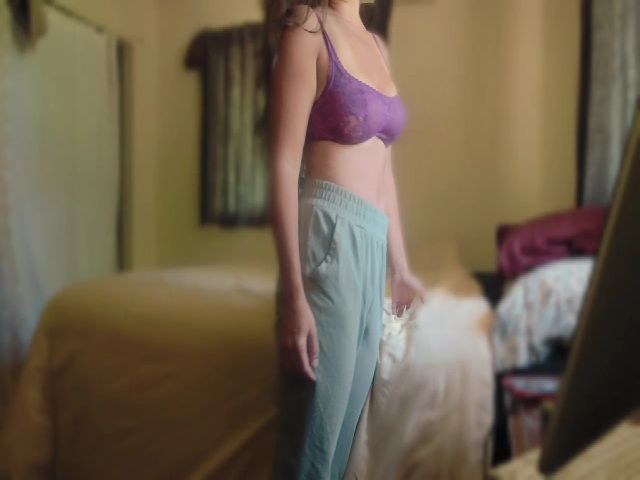 Live sex webcam photo for NewSophie #263330003