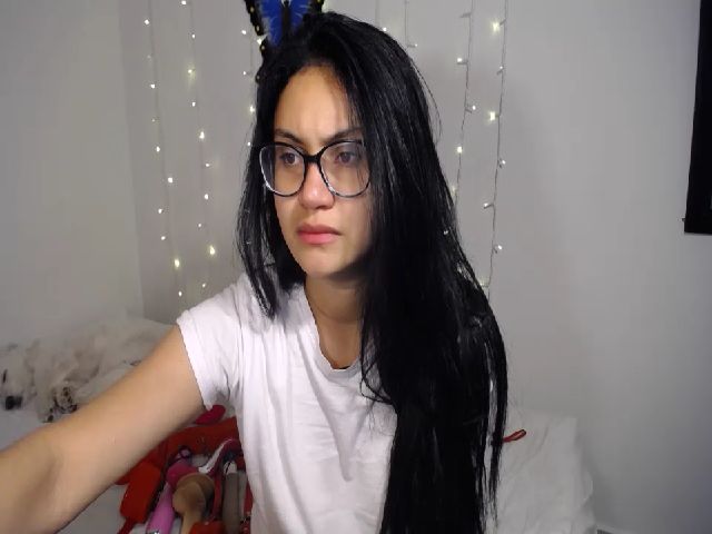 Live sex webcam photo for ANNPARDO #253667093