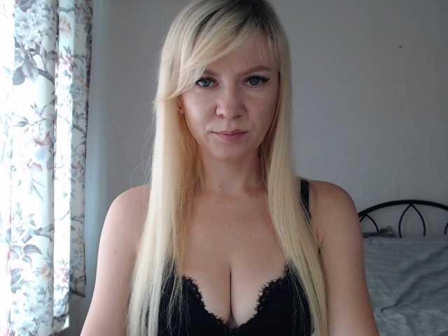 Live sex webcam photo for ParadiseAlina #287919697