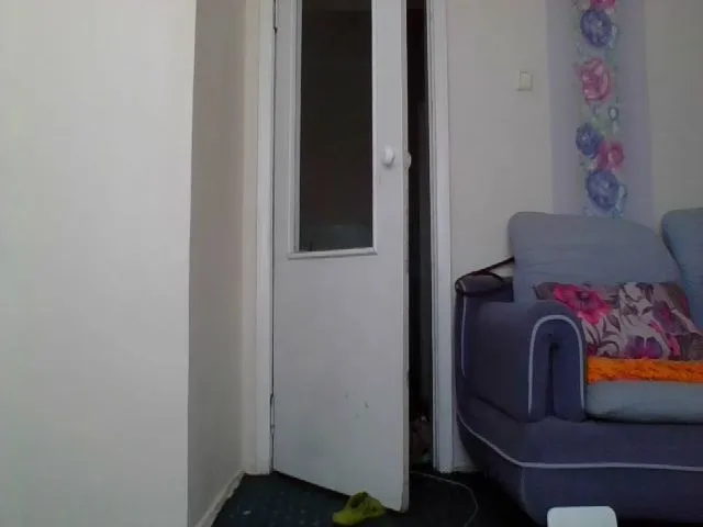 Live sex webcam photo for AsianDoll2000 #253985291