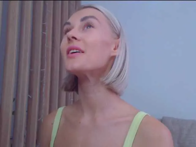 Live sex webcam photo for -JesusWife- #250454898