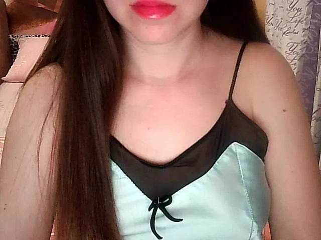 Live sex webcam photo for little-bunny7 #241413688