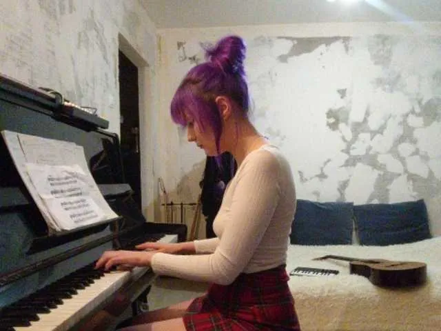 Live sex webcam photo for Sweet-Daria #241056328