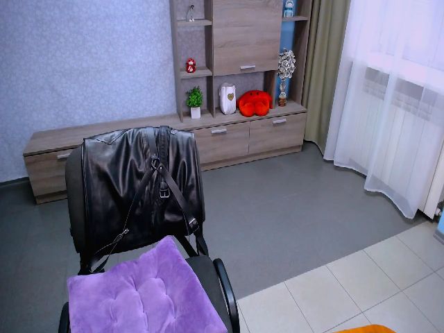 Live sex webcam photo for Frioninny #261470275