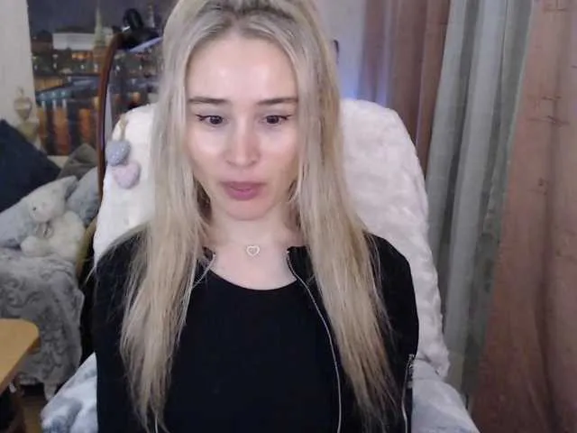 Live sex webcam photo for xyliganka777 #241218245