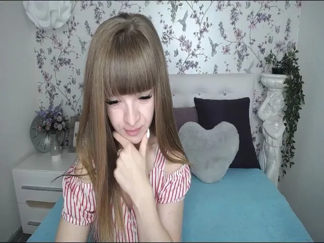 Live sex webcam photo for Ssexy_Kitty #258310808