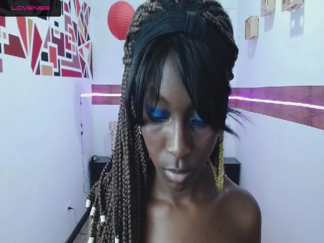 Live sex webcam photo for Brianythomson #261248494