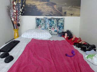 Live sex webcam photo for AikoTailor #287875921