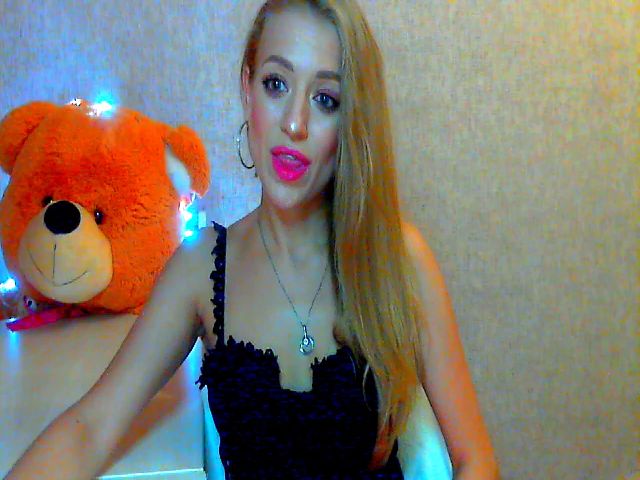 Live sex webcam photo for Hollyda #262895339