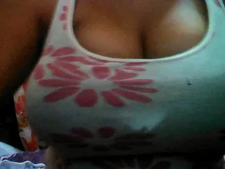 Live sex webcam photo for BarbieBigTits #240490063