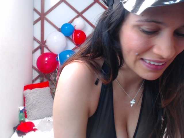 Live sex webcam photo for shari-kumar #251175003