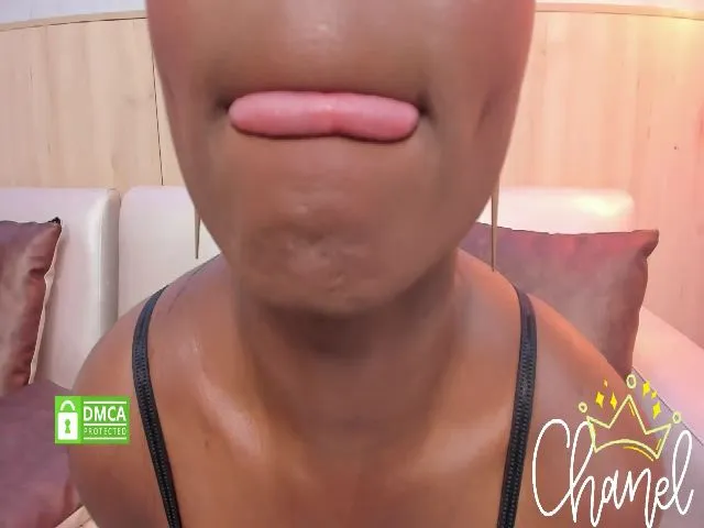 Live sex webcam photo for Chaneladams_ #262055683