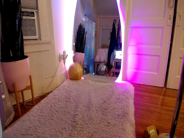 Live sex webcam photo for RascalTV #252450055