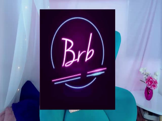 Live sex webcam photo for Mia_thompsons #265190672