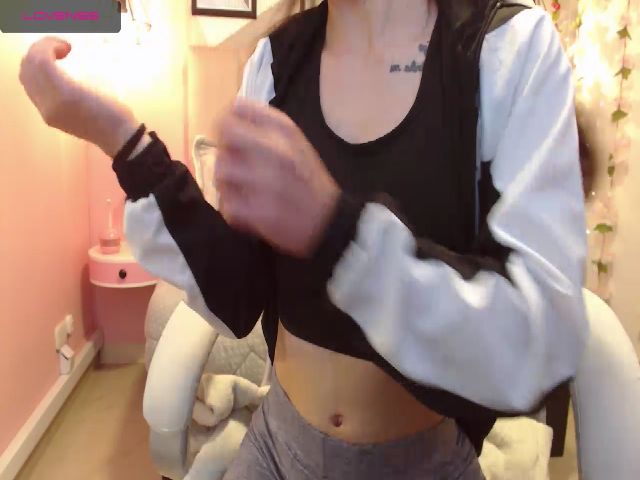Live sex webcam photo for Zoe_mill3r #262145833