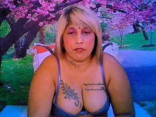 Live sex webcam photo for indianroxy #287933094
