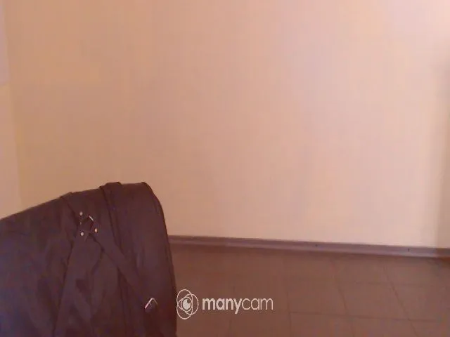 Live sex webcam photo for Frioninny #254519116