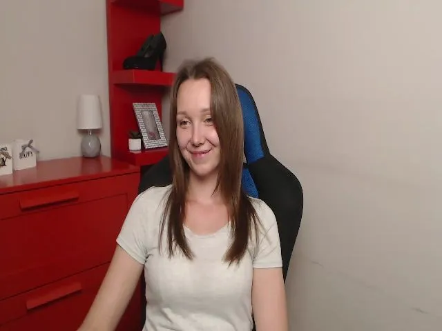 Live sex webcam photo for Little_ZOE #265428014