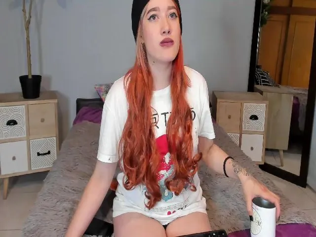 Live sex webcam photo for Cat_apple #265222547