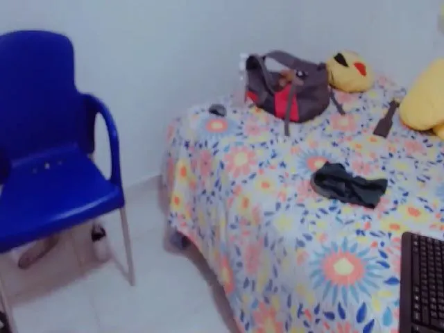 Live sex webcam photo for Emira2 #254550886