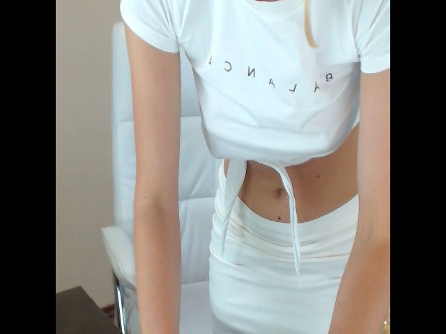 Live sex webcam photo for Miss_Sylvia #253830294