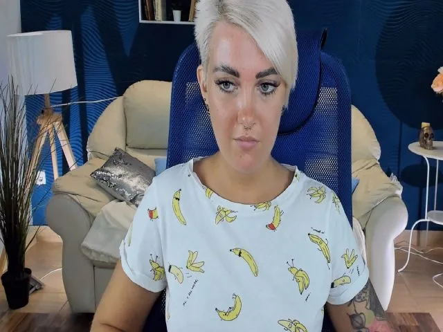 Live sex webcam photo for AkioTy #253676575